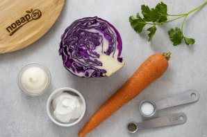 Салат "Коул слоу" с красной капустой