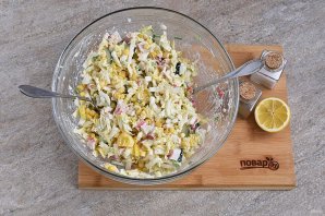 Крабовый салат с пекинской капустой