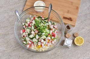 Крабовый салат с пекинской капустой