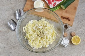 Крабовый салат с пекинской капустой