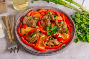 ПП салат с куриной печенью