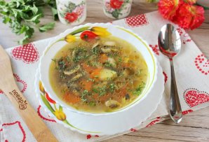 Диетический суп из шампиньонов