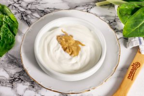 Домашний майонез из сметаны и горчицы