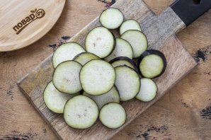 Баклажаны жареные в кляре