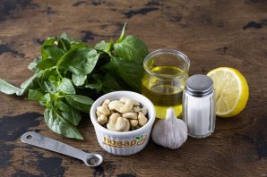 "Песто" с кешью и базиликом