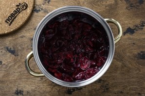 Грузинский суп из вишни