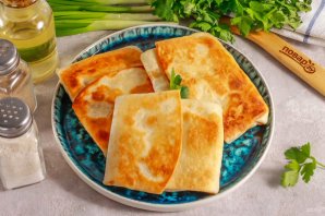 Хачапури из лаваша с творогом